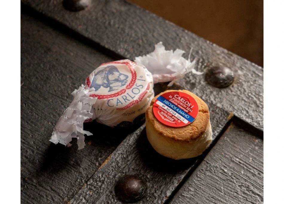390g Box of Carlos I Polvorones