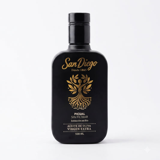 Botella negra de aceite de oliva virgen extra San Diego Picual Sin Filtrar con elegante etiqueta decorada con una vid dorada, elaborado en la Región de Murcia con aceitunas Picual.
