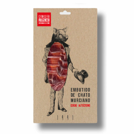 Sobre marrón de jamón de chato murciano con ventana transparente mostrando las lonchas, ilustrado con un cerdo caracterizado como caballero del siglo XIX.