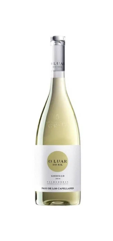 Vino blanco O Luar do sil, un vino blanco con etiqueta blanca y letras en negro.